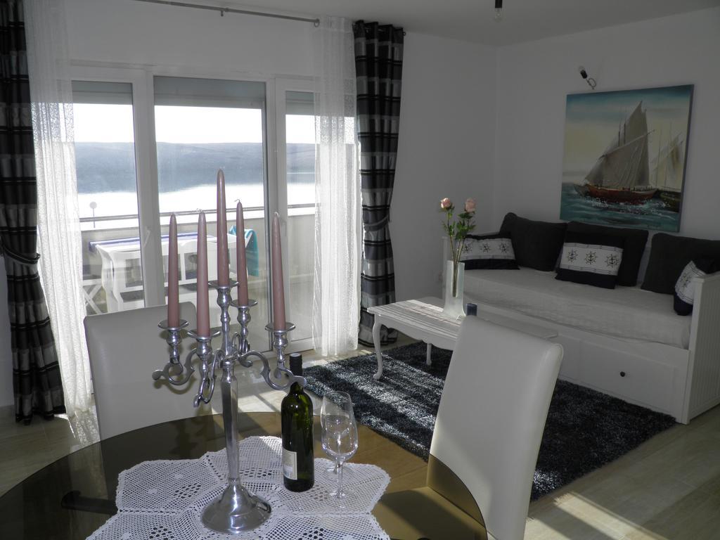 Apartments Perla Dinjiska Экстерьер фото