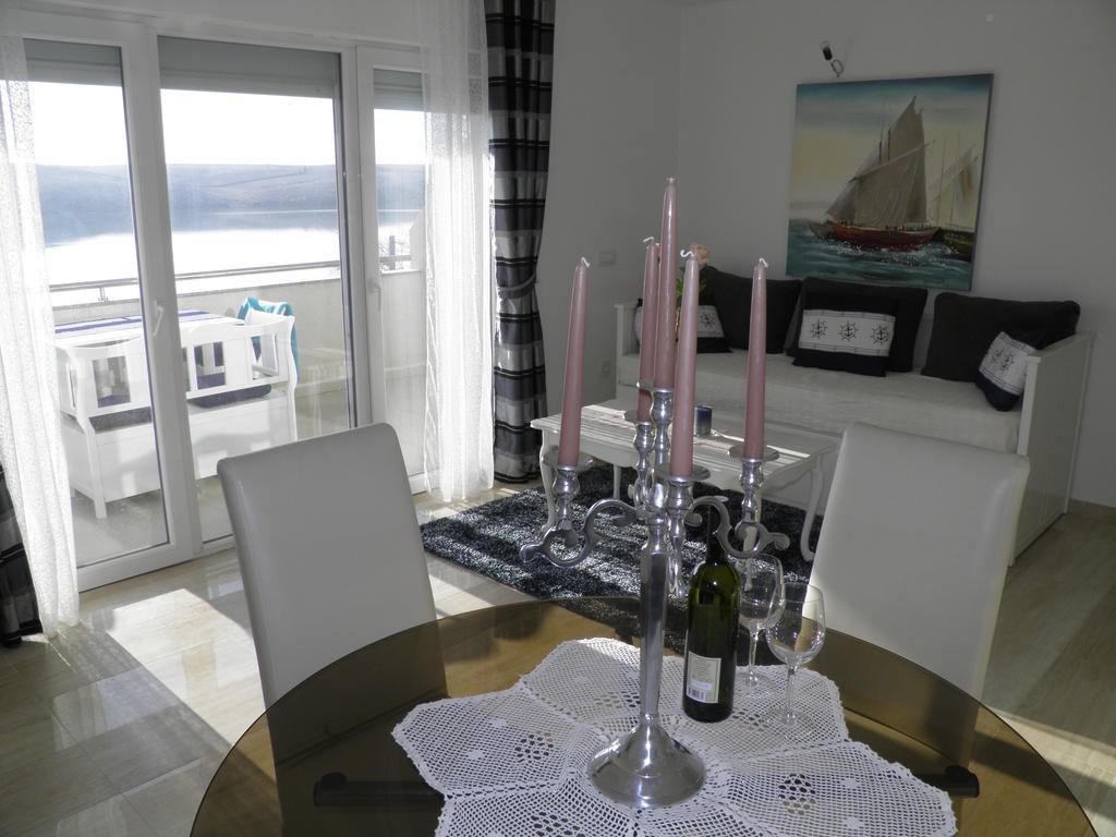 Apartments Perla Dinjiska Экстерьер фото